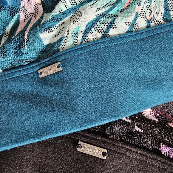 Lot Of 2 Victorias Secret PINK Floral  Racerback Padded Pull On Bralette's Sz. S - Picture 3 of 7